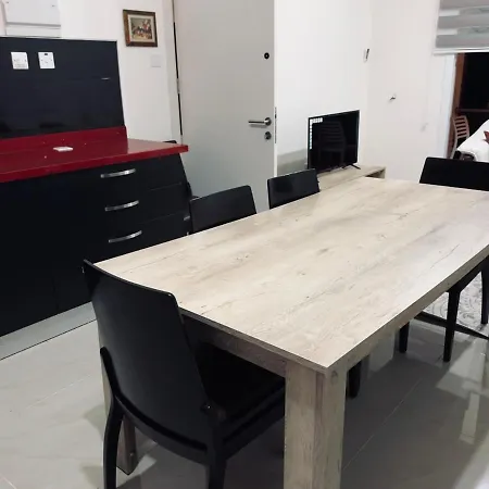 公寓 2-bedroom In Center Of Famagusta
